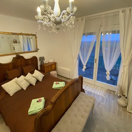 Somloi Provence Case de vacanță
