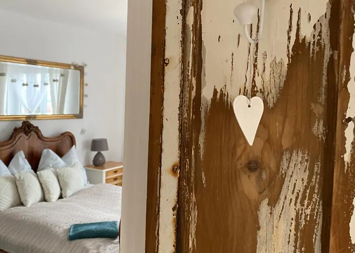 Somloi Provence بيت للعطل Doba